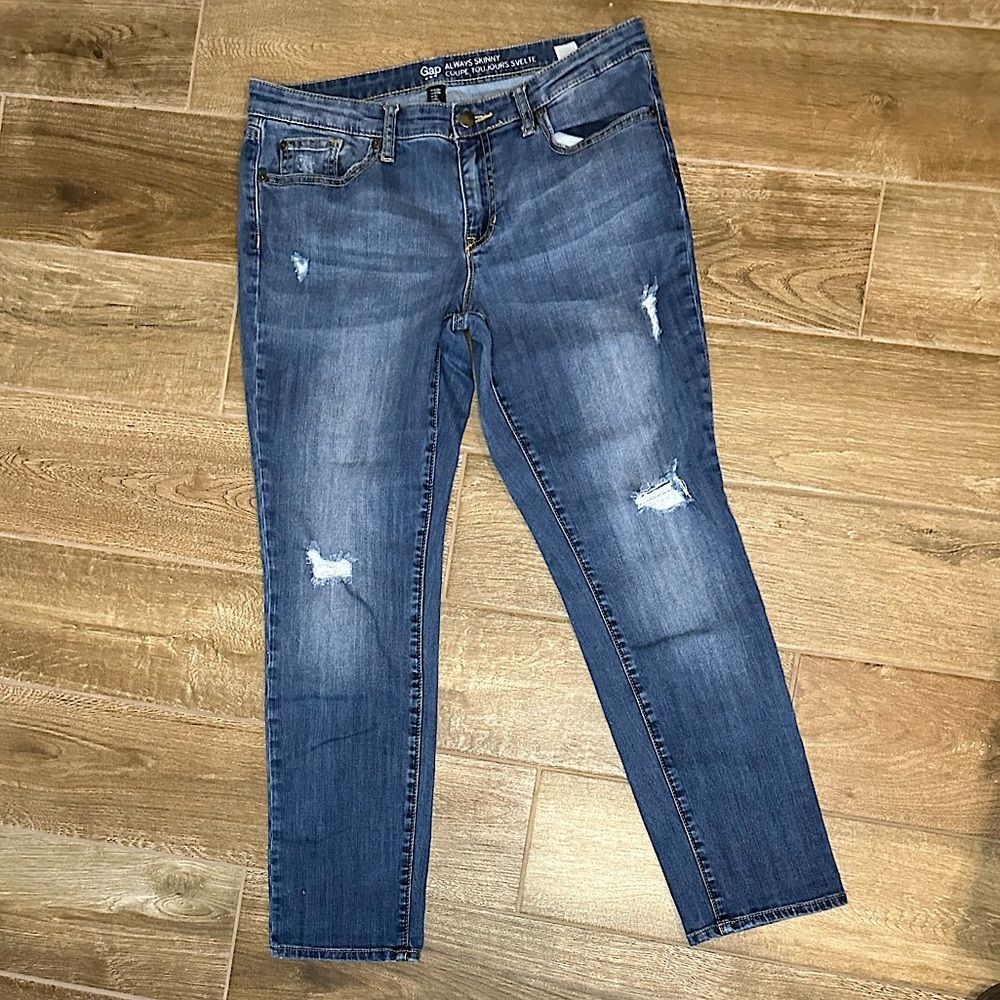 GAP Always Skinny Lightly Distressed Jeans Size 8